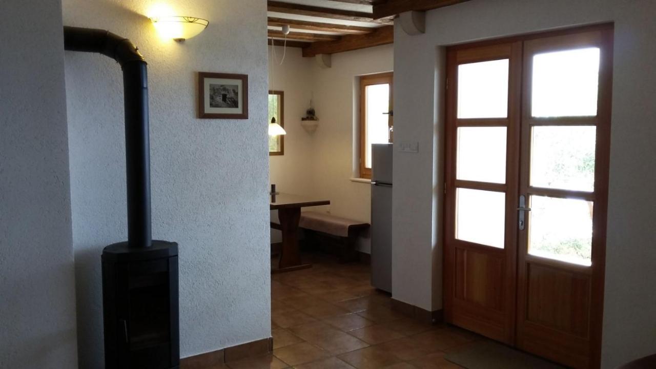 הוילה Gdinj House Jurasovic מראה חיצוני תמונה
